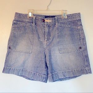 LRL LAUREN JEANS CO. RALPH LAUREN Pinstripe Shorts
